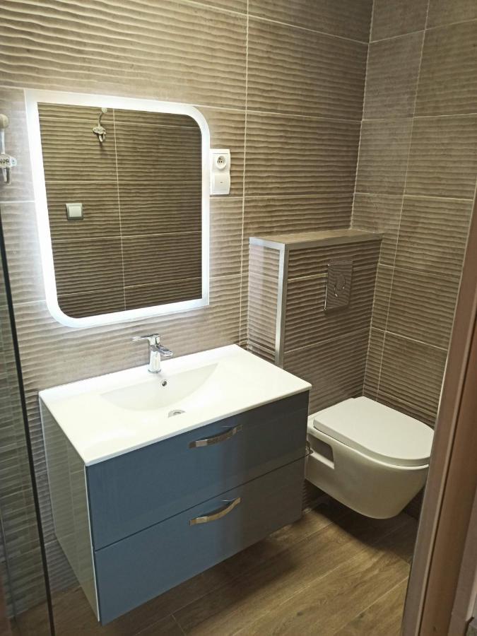Villadali-Fr Appart Hotel Toulon Clim, Wifi, Terrasse, Cuisine Parking Gratuit Bagian luar foto