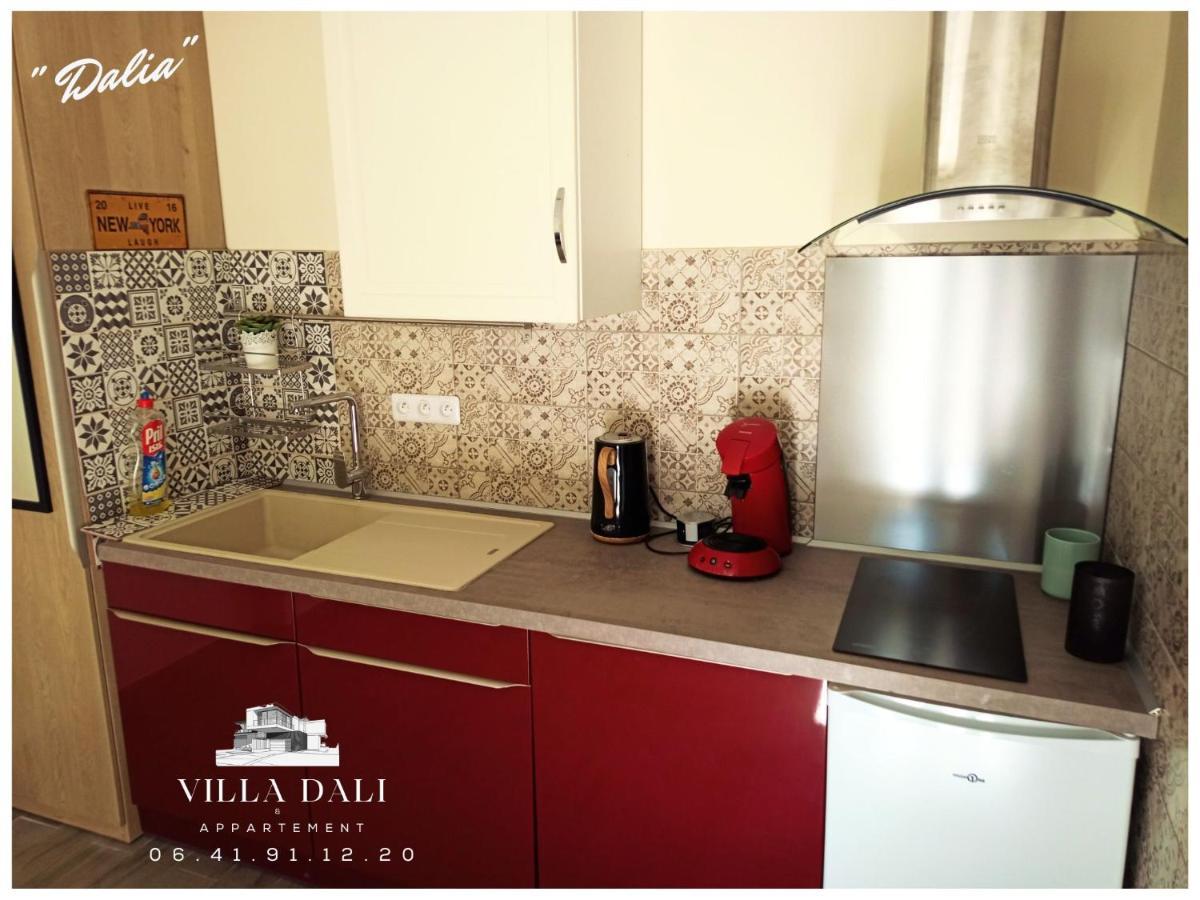 Villadali-Fr Appart Hotel Toulon Clim, Wifi, Terrasse, Cuisine Parking Gratuit Bagian luar foto